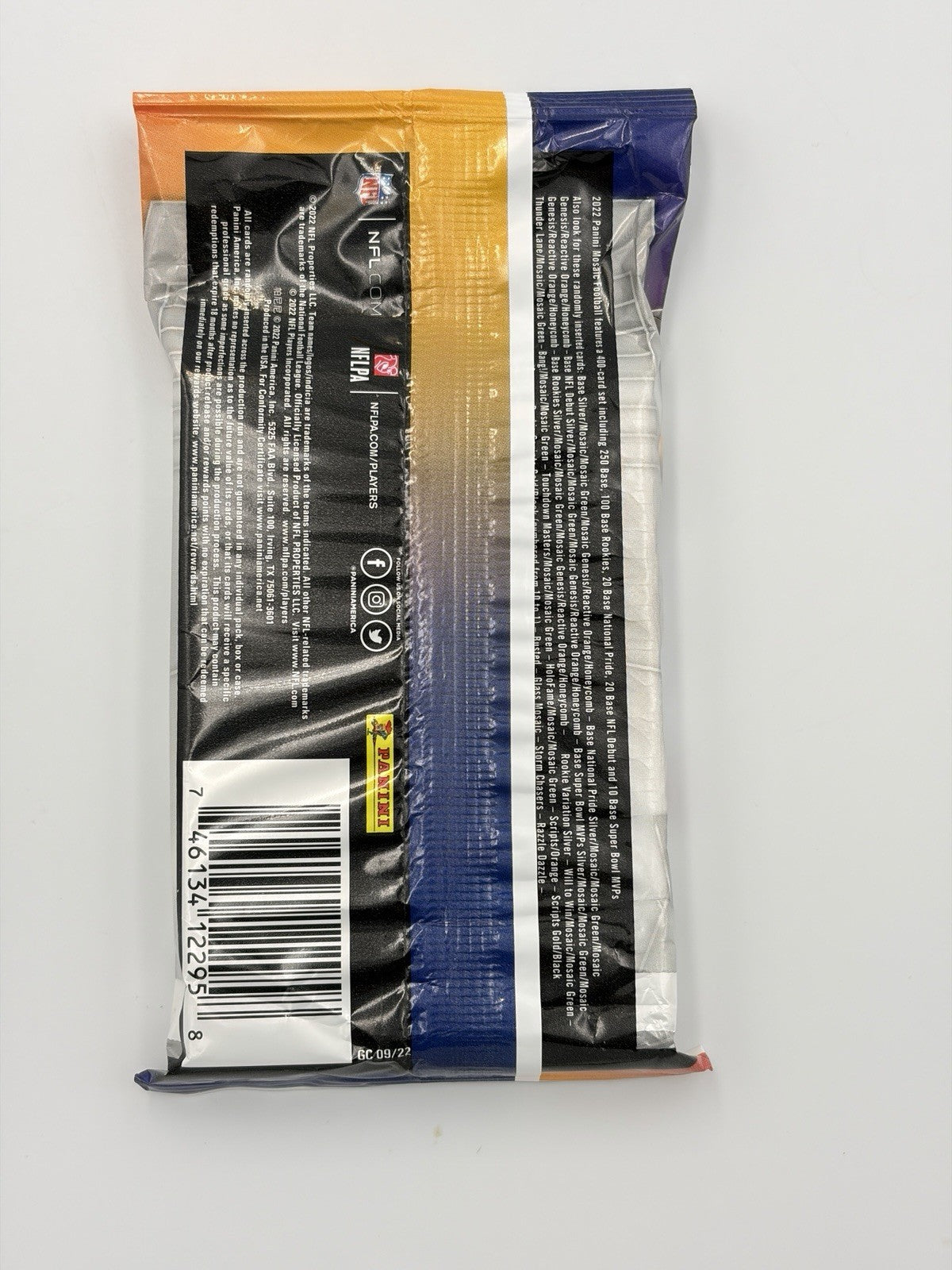 Panini 2022 Mosaic Football Hanger Pack - 20 Cards