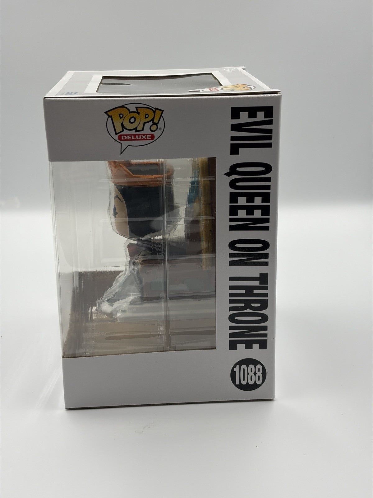 Funko POP! Deluxe Disney Villains EVIL QUEEN on Throne #1088 Vinyl Figure