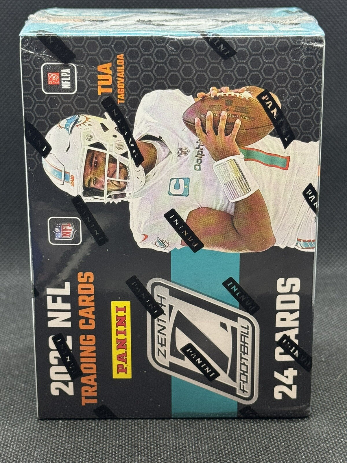 2022 Panini Zenith Football NFL Trading Card Blaster Box - 1 Auto or Memorabilia