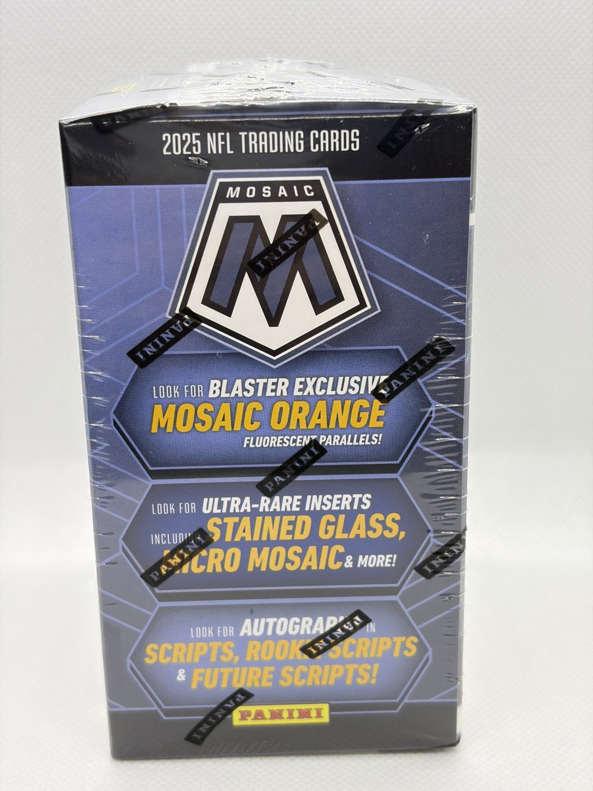 Panini 2025 NFL Mosaic Football Trading Card Blaster Box (Blue box)